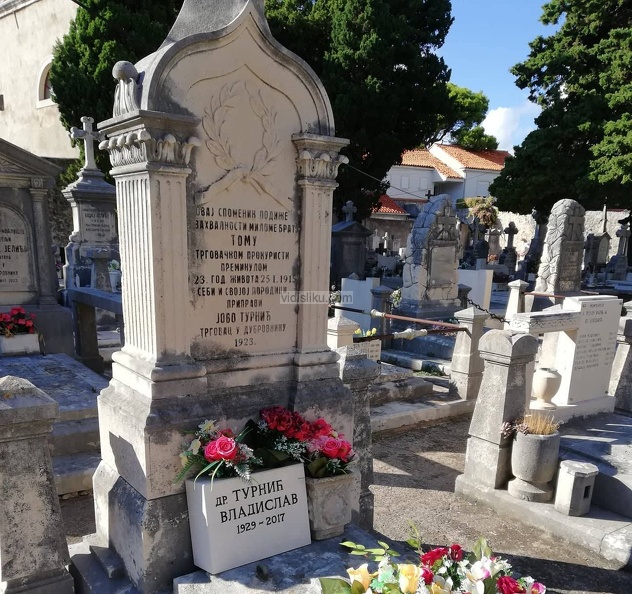 Boninovo-groblje-Dubrovnik.jpg