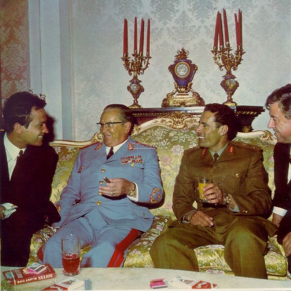 Tito-Gadafi.jpg